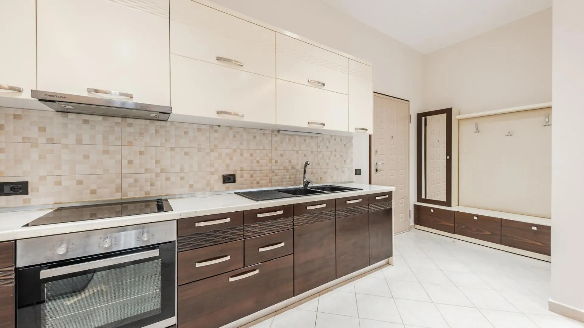 Apartment Easy Stay Residences Golem