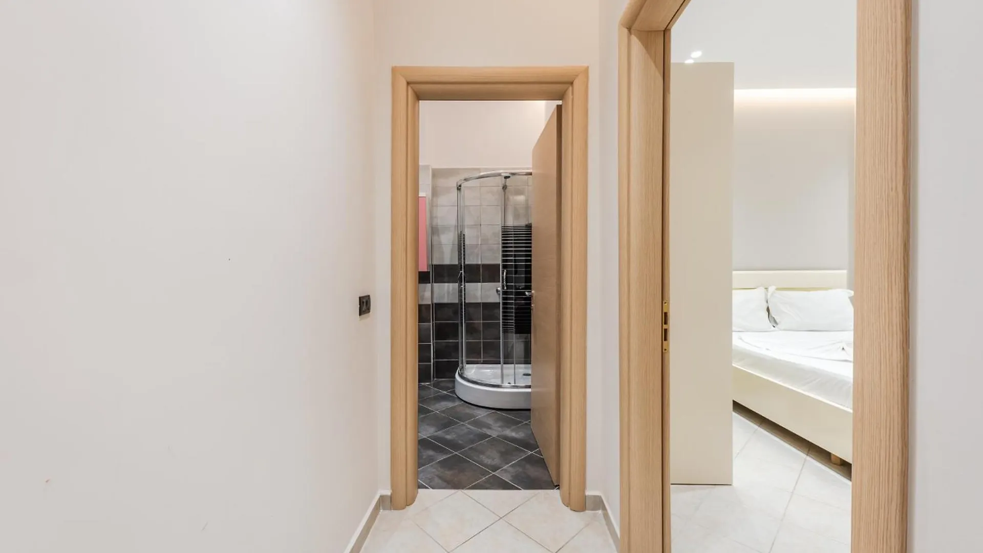 Apartment Easy Stay Residences Golem  Albania