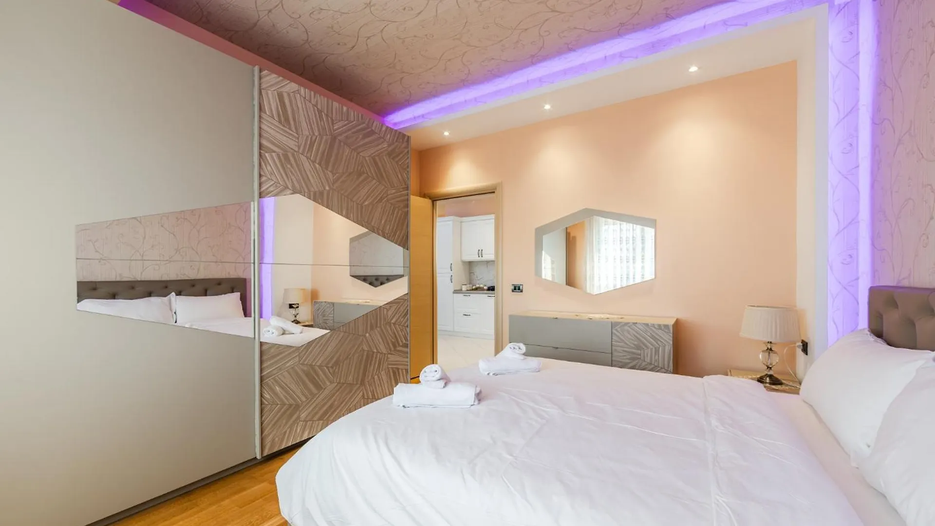 Apartment Easy Stay Residences Golem